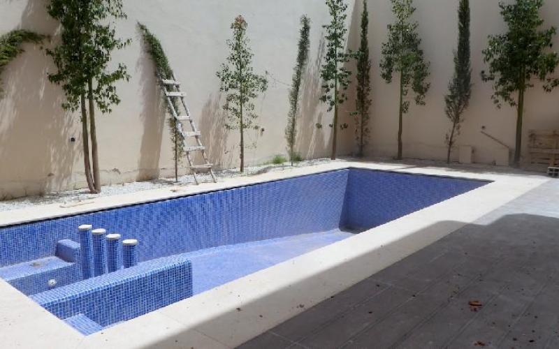 BELLE DEMEURE A VENDRE SUR TARGA